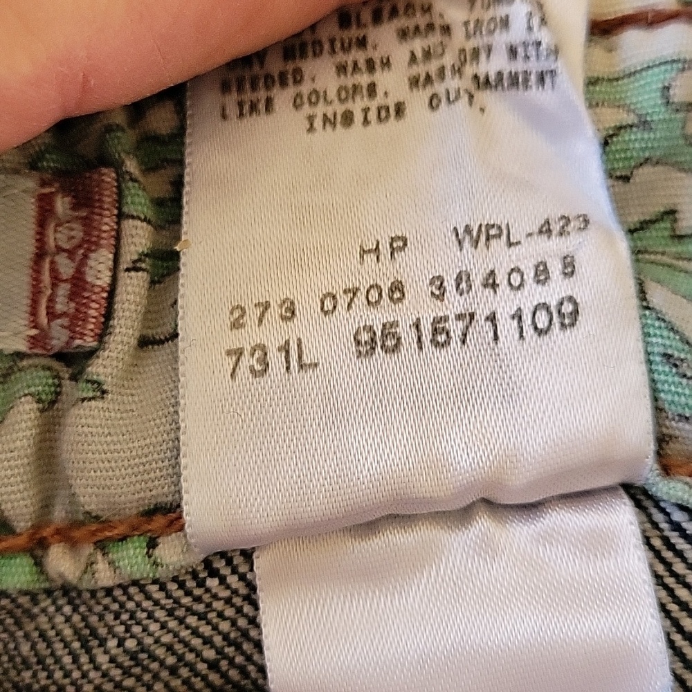Vtg Levis Denim Maxi Skirt - Picture 12 of 12